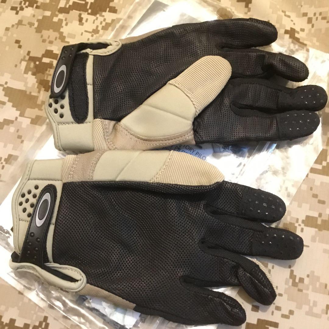 実物新品 Oakley Pilot Gloves サイズS