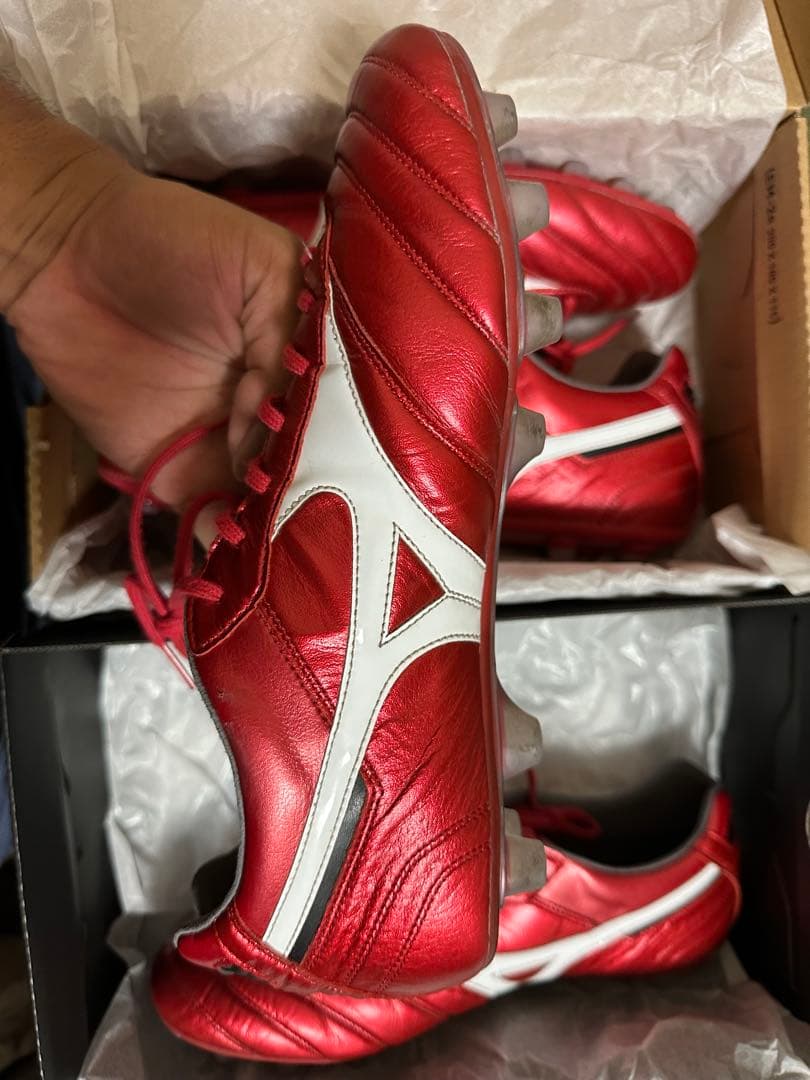 ミズノ　サッカースパイク　モレリア　AGのみ