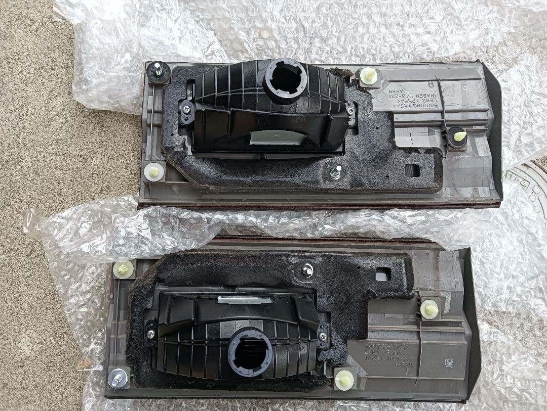 三菱 デリカ D5 テール