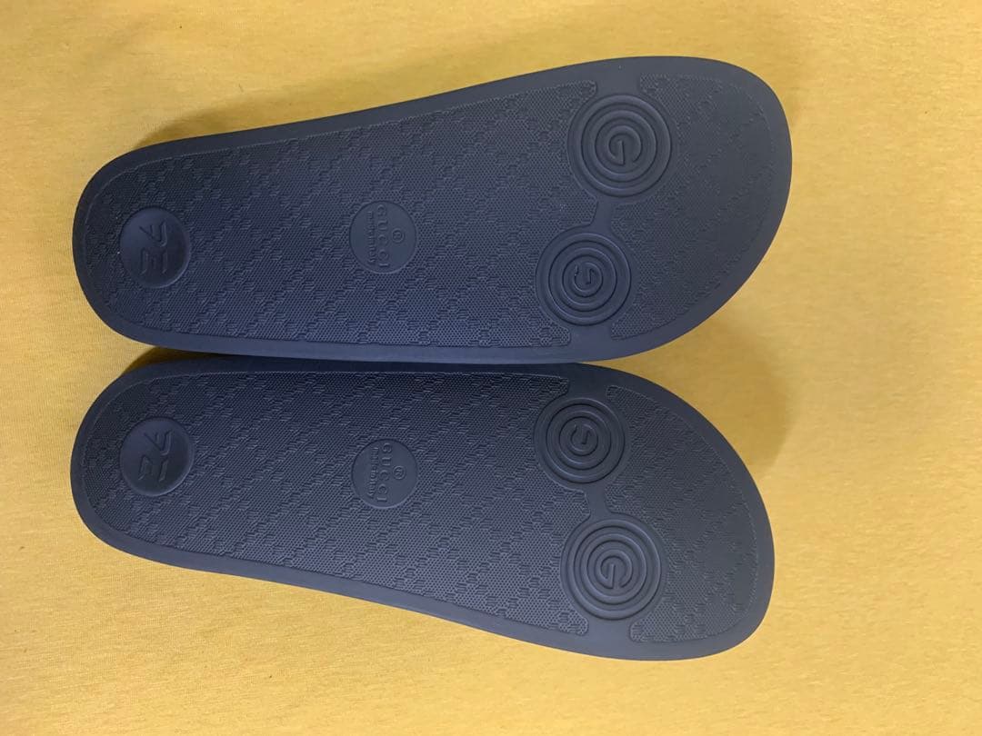 グッチ　GUCCI メンズサンダル