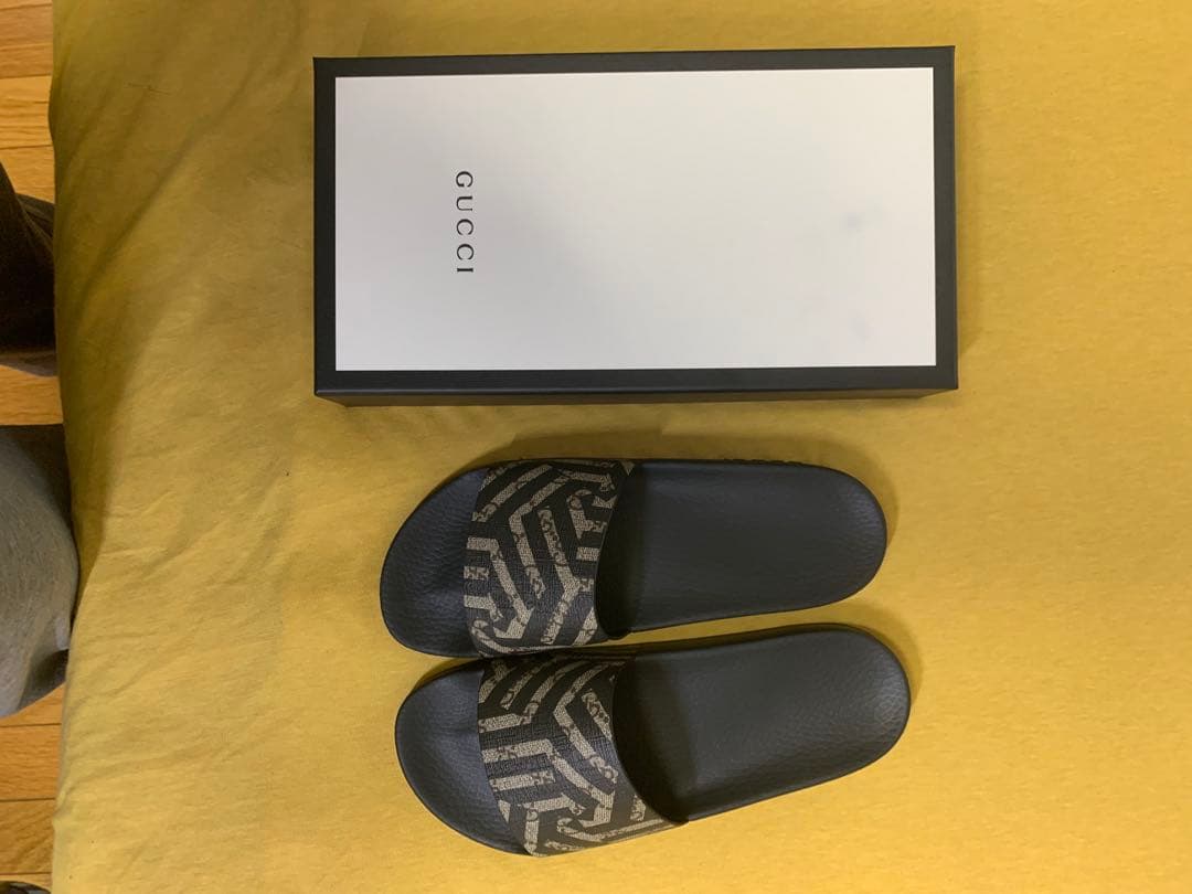 グッチ　GUCCI メンズサンダル