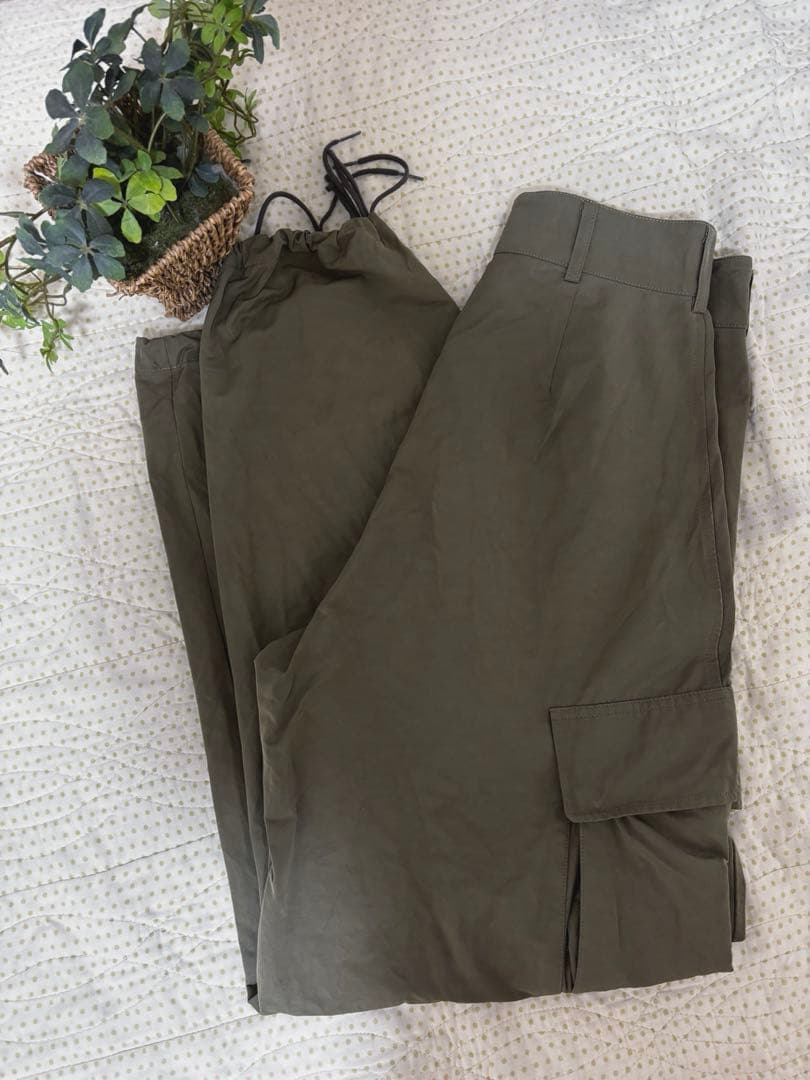 新品川口春奈着用H BEAUTY &YOUTHユナイテッド今期完売カーゴパンツ