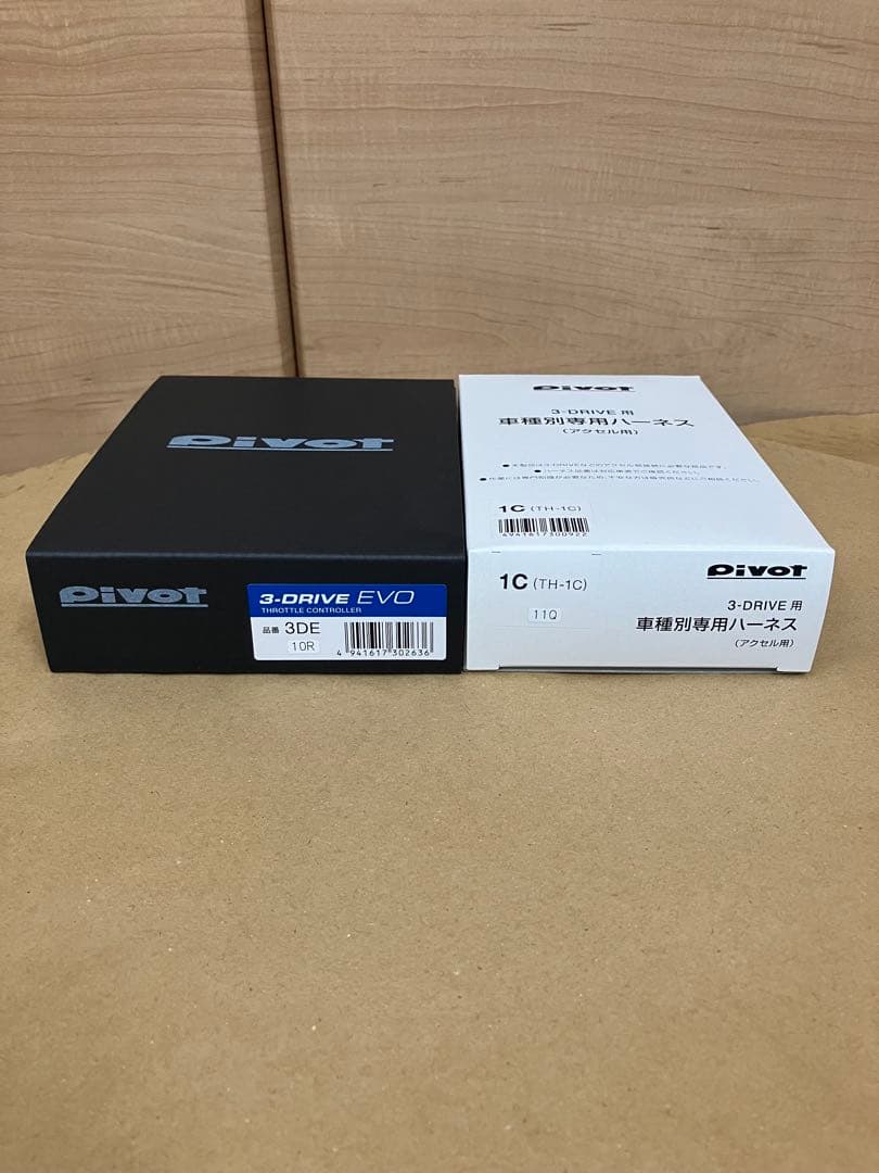 pivot 3-drive EVO スロコン　ハーネス付(TH-1C)