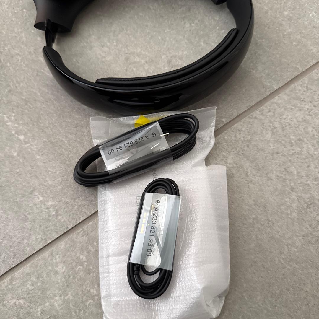 Mercedes-Benz ヘッドフォン 黒