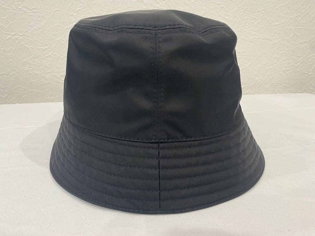 正規品 PRADA ブラック バケットハット Mサイズ