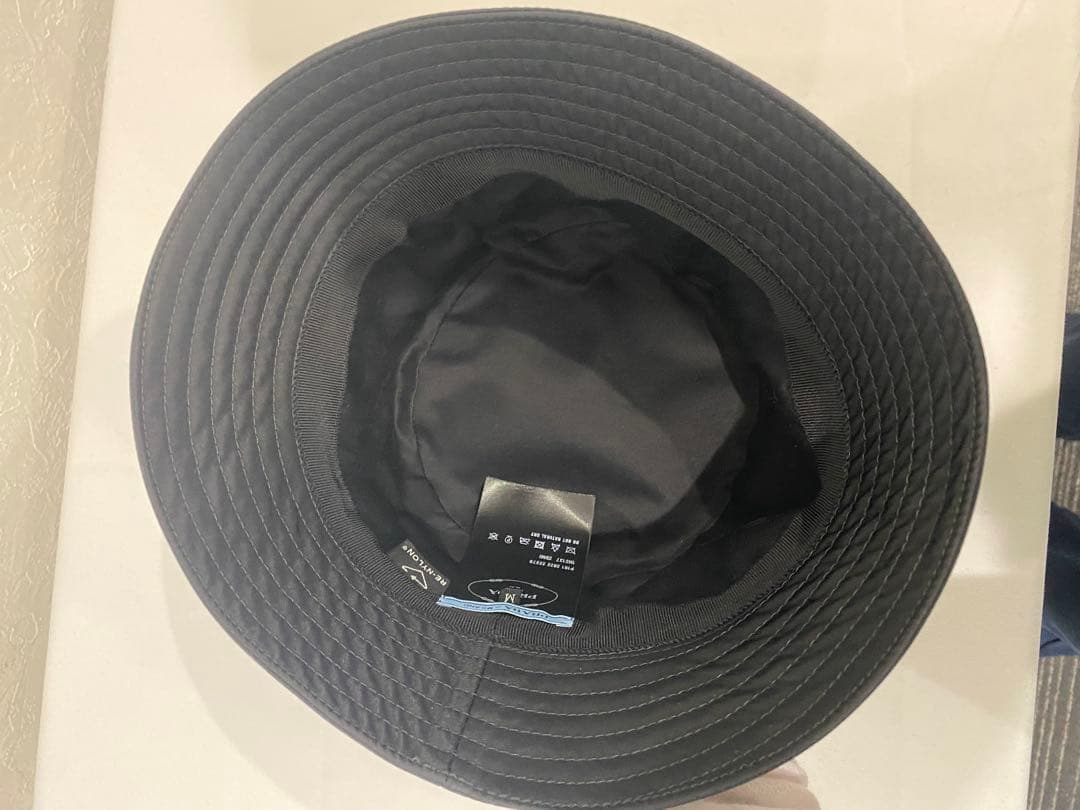 正規品 PRADA ブラック バケットハット Mサイズ