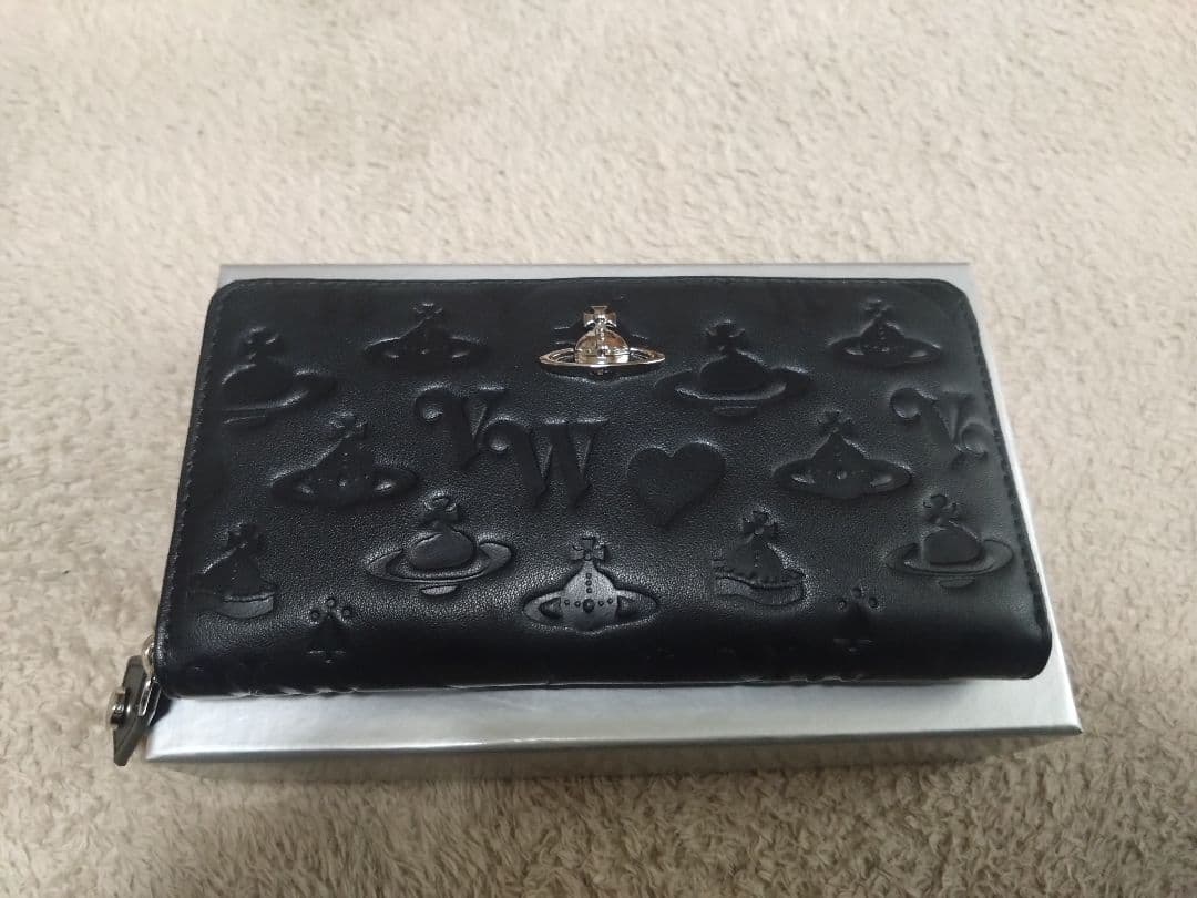 2/1まで Vivienne Westwood 長財布 マットブラック