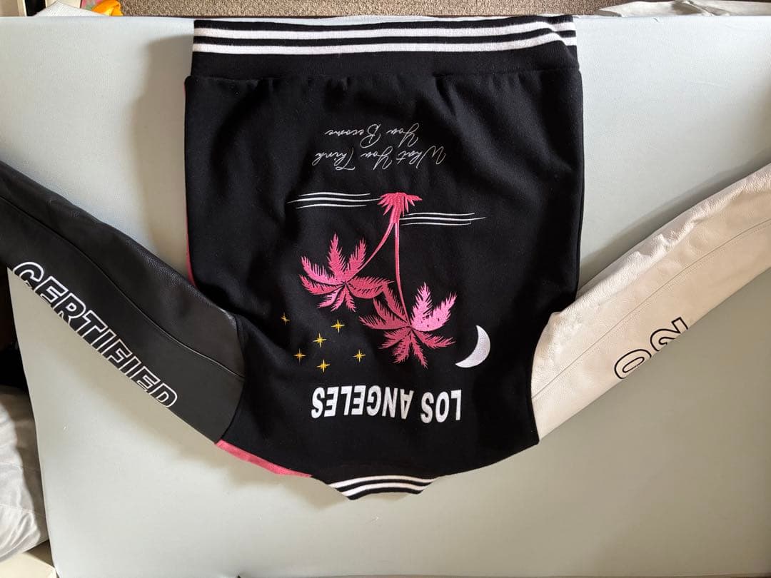 RENOWNED LA 刺繍スタジャン L