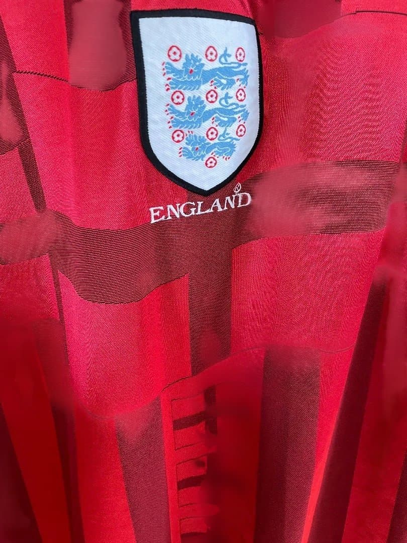 UMBRO イングランド代表アウェイユニフォーム 赤 ストライプ 襟付き