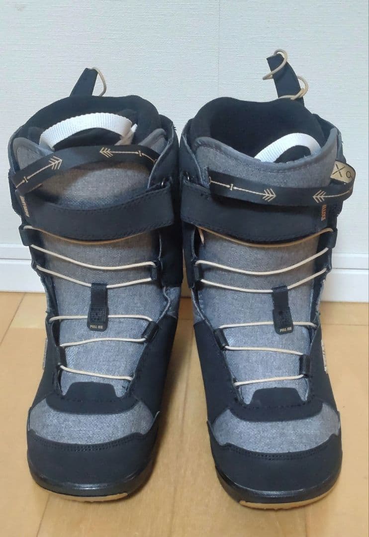 DEELUXE ディーラックス　スノーボードブーツ 23.5cm