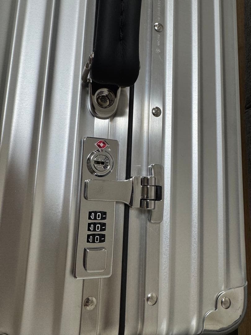 極美品　RIMOWA Classic Cabin
