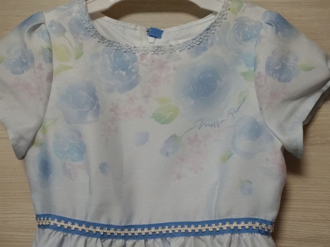 【りんごちゃん】メゾピアノ　ワンピース　セレモニードレス