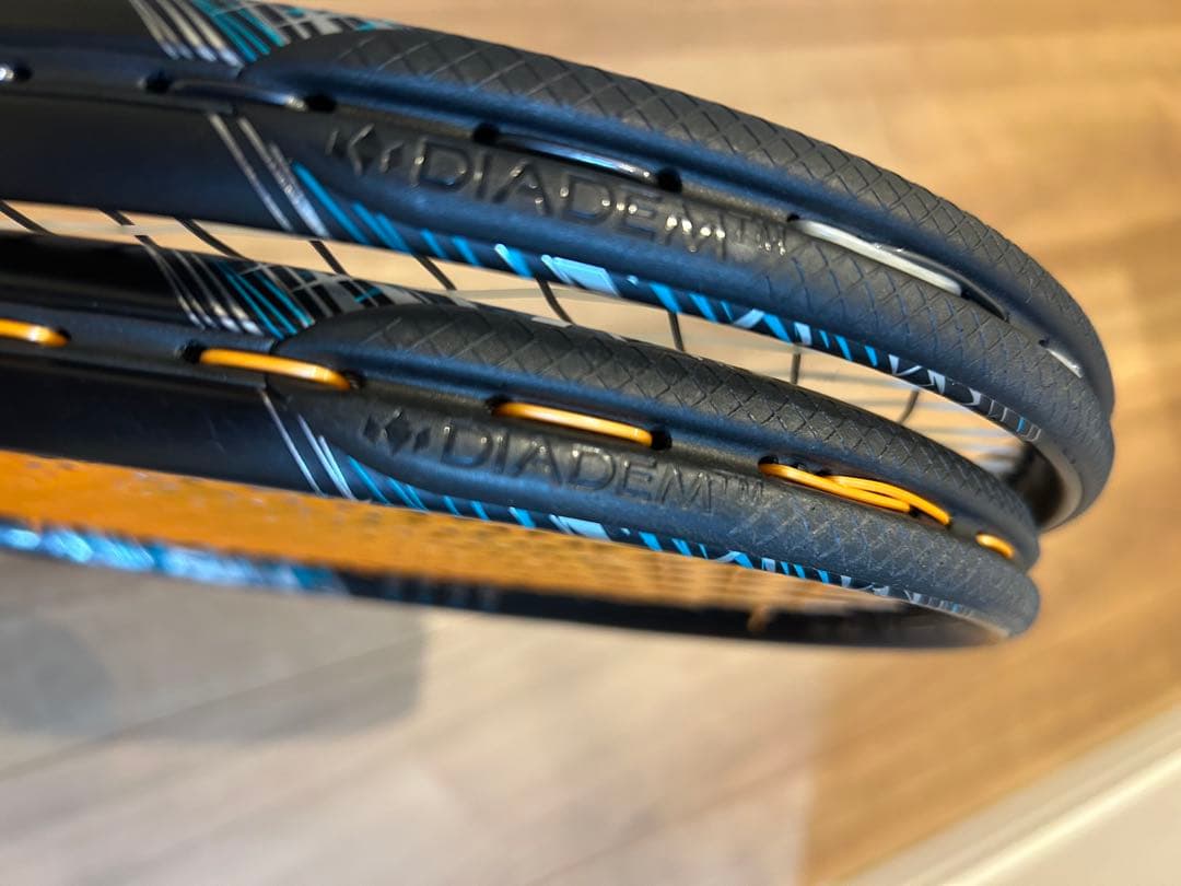 美品ダイアデム　DIADEM ノヴァプラス　NOVA+ V2 G2の2本セット