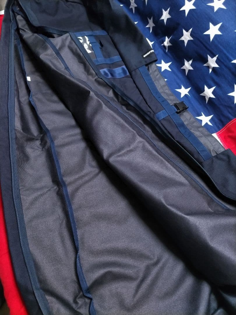 新品　ブリーフィング　トラベルケース　ネイビー