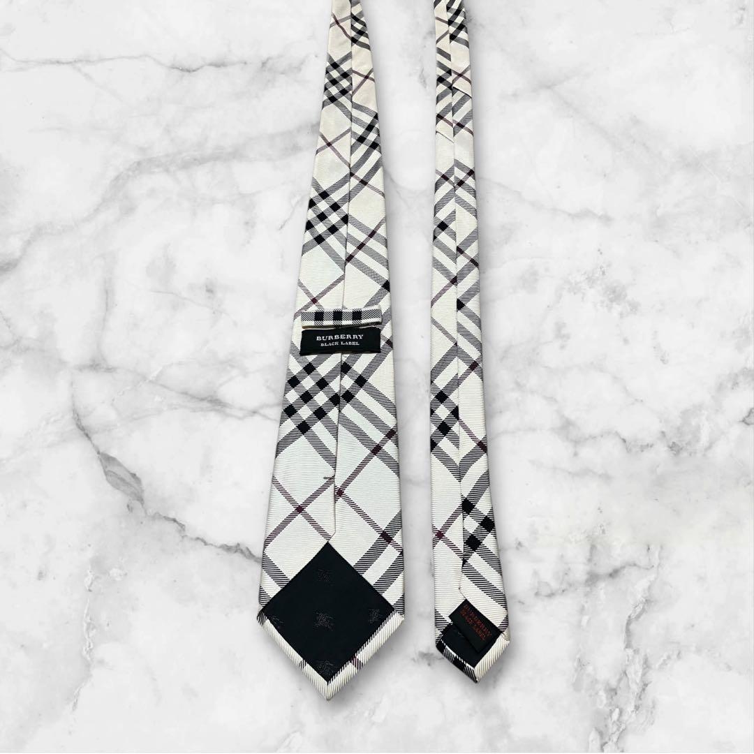 Burberry バーバリー　ネクタイ　ノバチェック