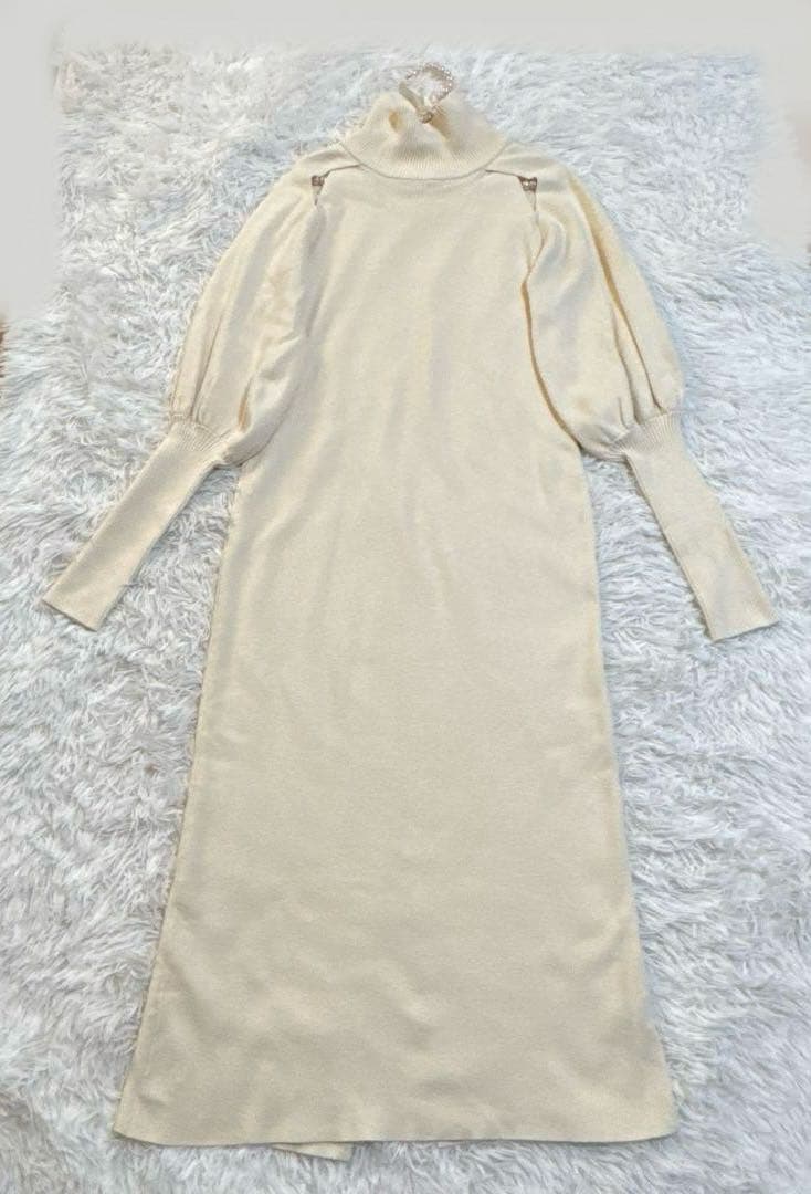 24AW Glam Lips カットアウトスリーブニットワンピース グラムリップ