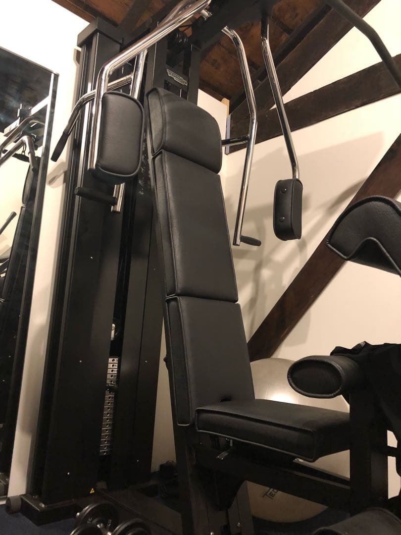 TECHNO GYM UNICA シルバーフレーム・ブラックシート