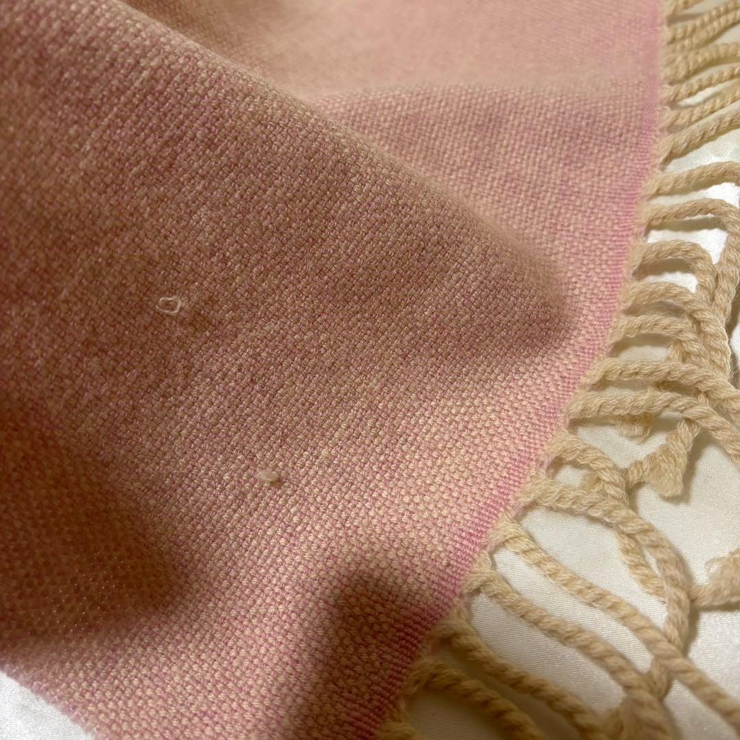 FENDI マフラー ピンク ウール ロゴ入りイタリア製