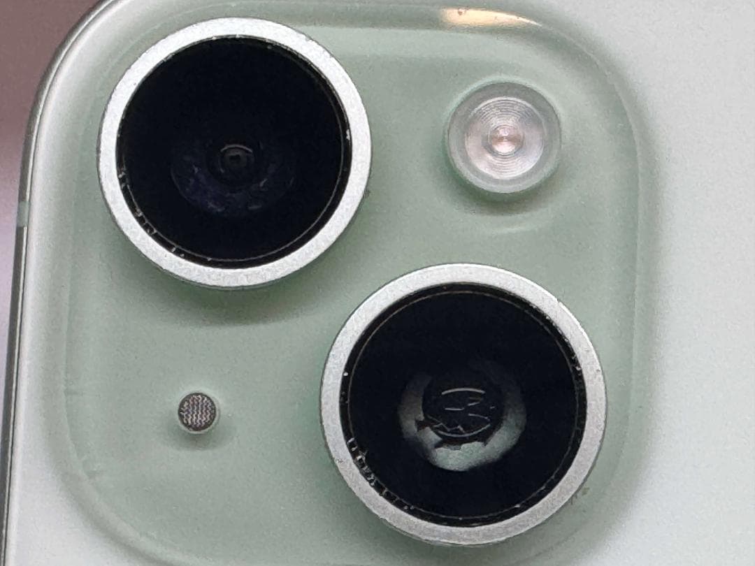 iPhone 15 Plus 128GB グリーン SIMフリー