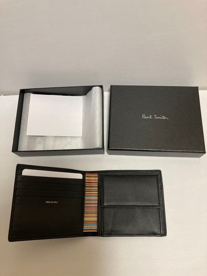 Paul Smithの二つ折り財布　「激安」