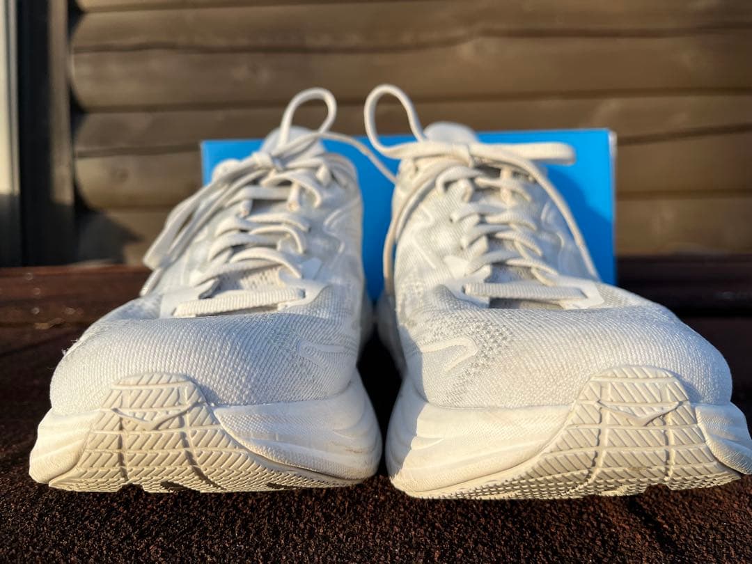 HOKA クリフトン10 グレー 24.0 レディース ランニングシューズ