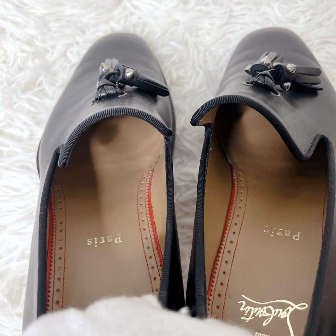 Christian Louboutin タッセルローファー 黒 赤ソール　ラグ