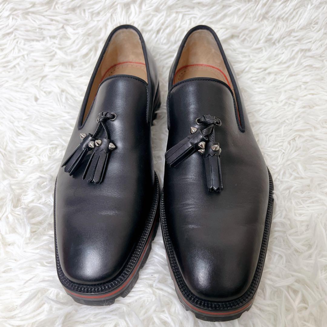 Christian Louboutin タッセルローファー 黒 赤ソール　ラグ