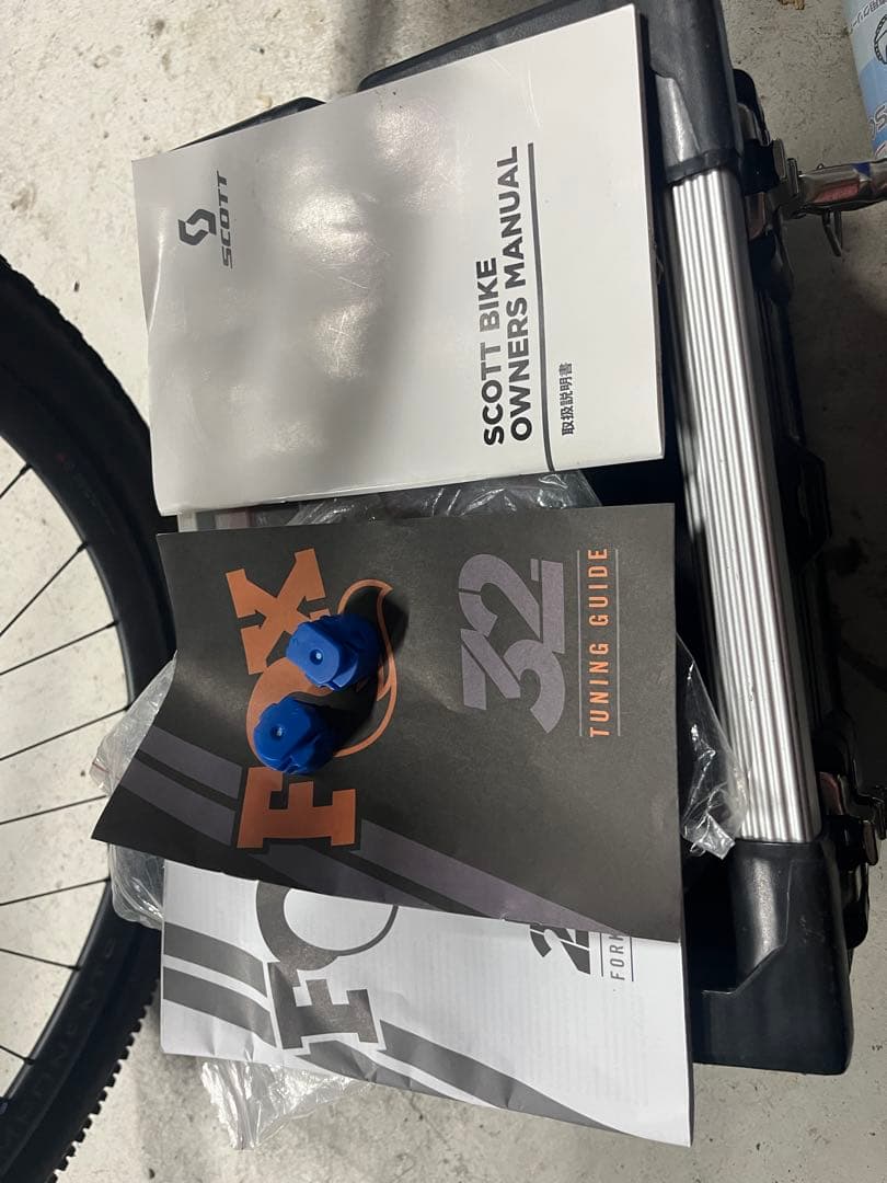 SCALE RC 900TEAMサイズM FOX 32 Factory SC