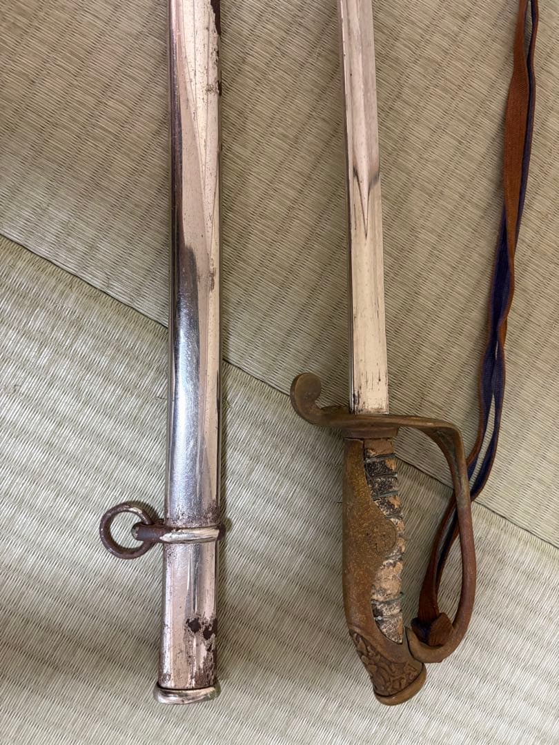 旧日本軍 指揮刀 旗棒 模造刀 サーベル 軍刀 帝国陸軍 海軍 日本軍