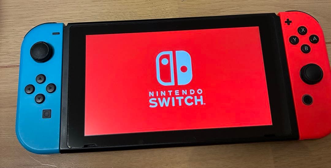 Nintendo Switch ジョイコン 純正ケース付き