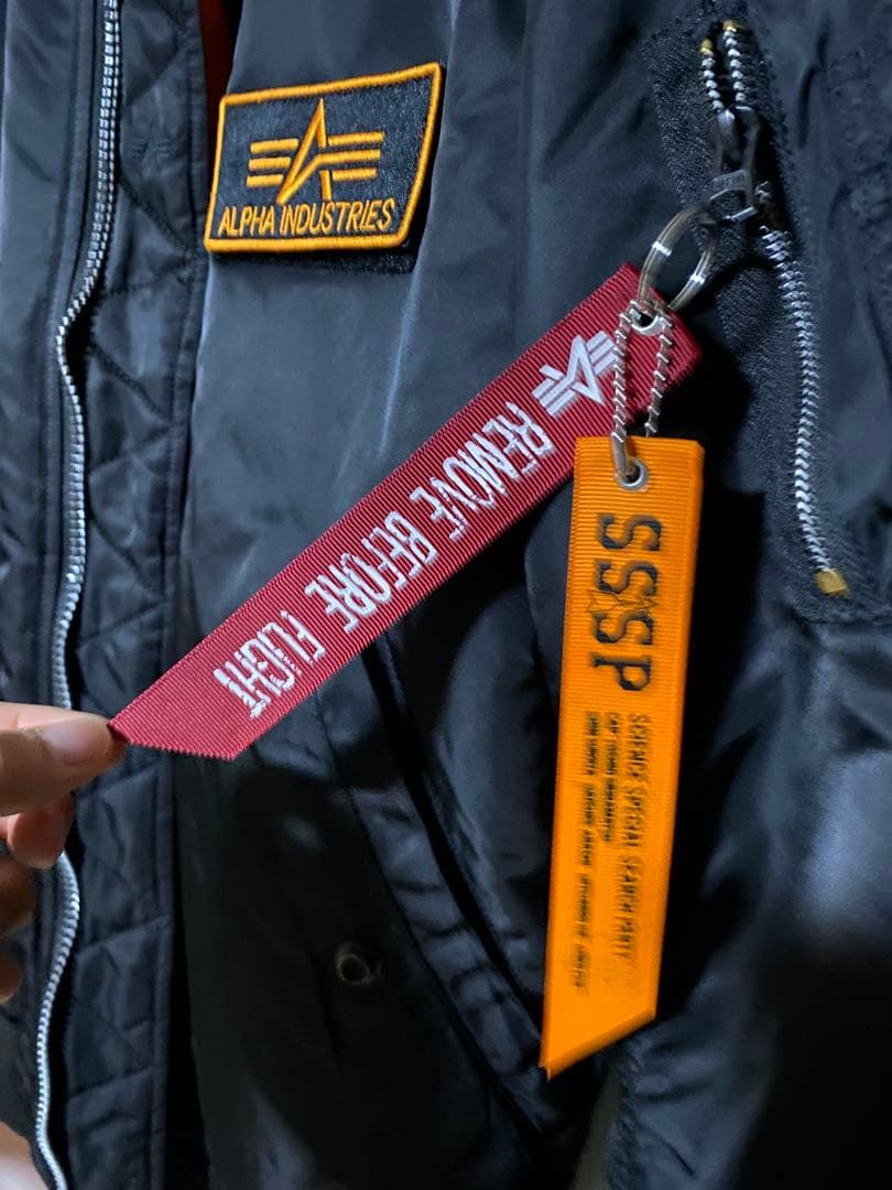 【入手困難】【激レア】ウルトラマンシリーズ×ALPHA MA-1 科学特捜隊