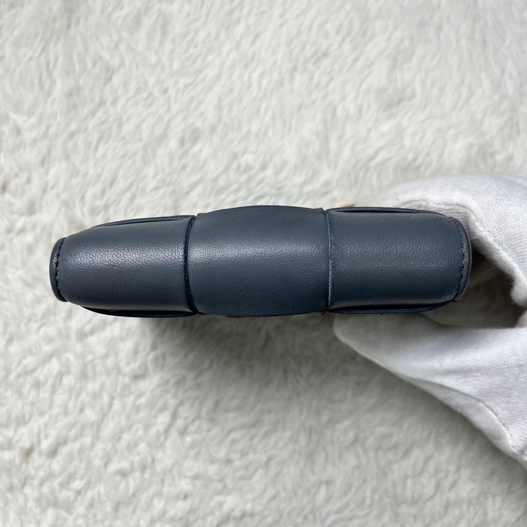 しょBOTTEGA VENETA 折り財布　カセット　グレー