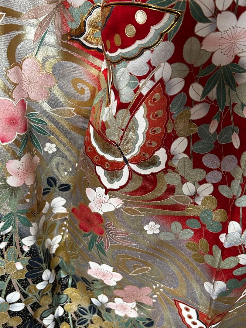 赤地 振袖 小柄サイズ 裾模様 桜蝶 流水 正絹