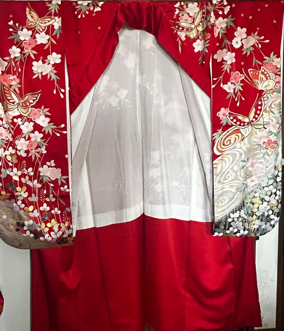 赤地 振袖 小柄サイズ 裾模様 桜蝶 流水 正絹
