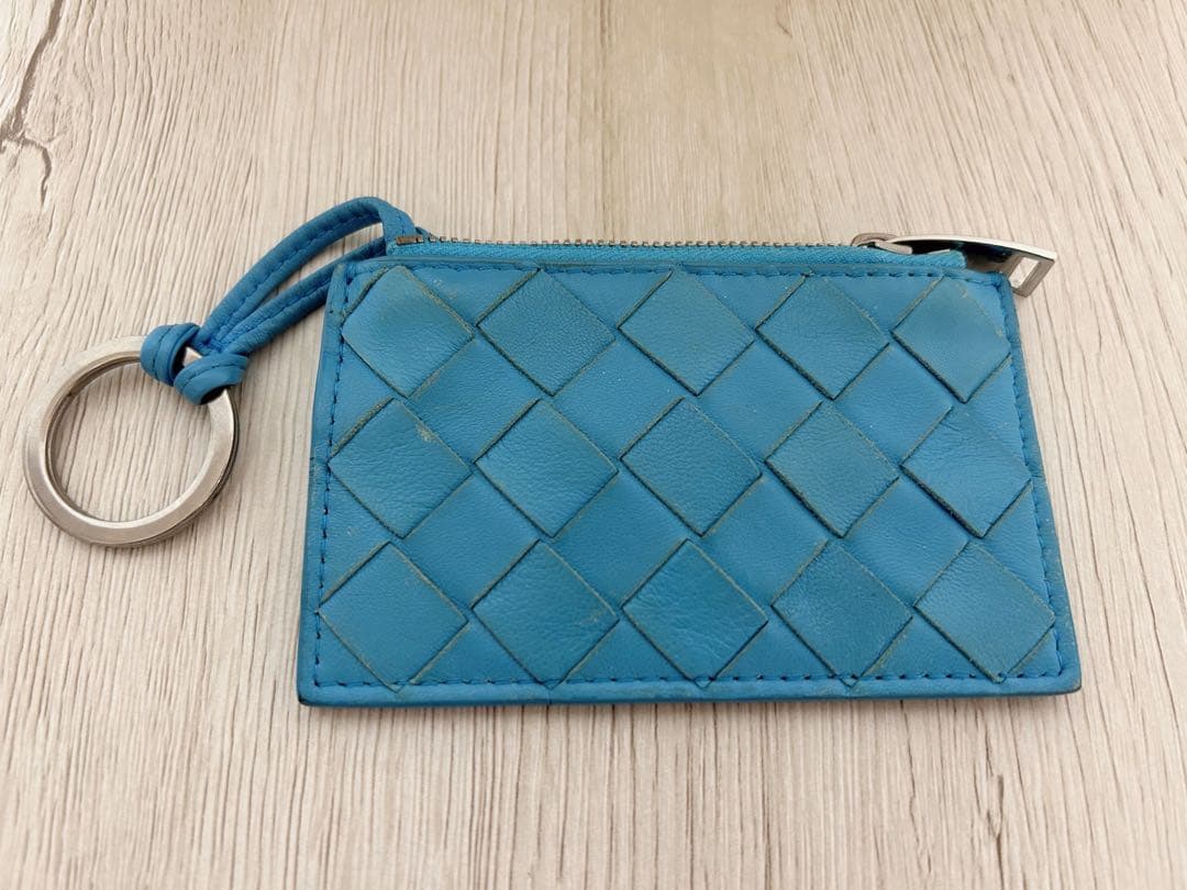 ボッテガヴェネタ・レザー イントレチャート キーリング付きケース