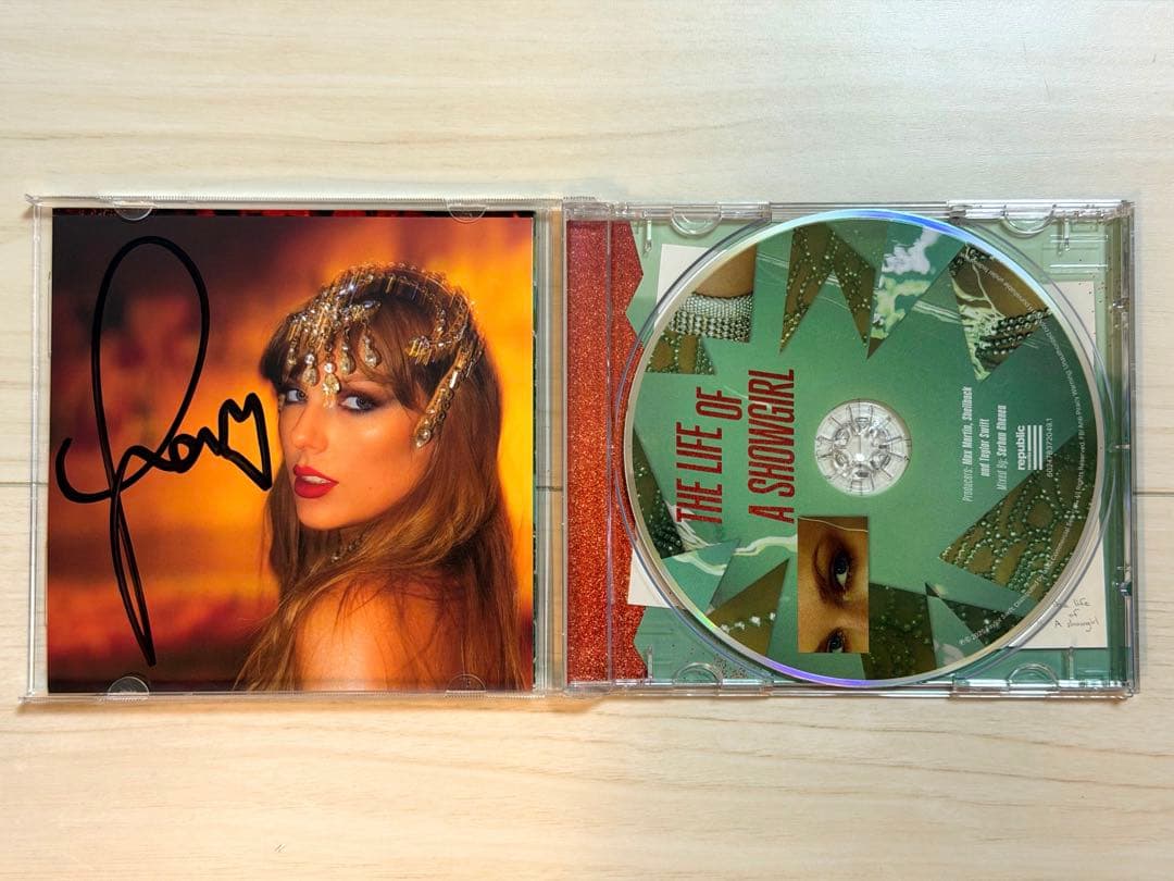 直筆サイン入り Taylor Swift TLOAS 輸入盤 CDアルバム