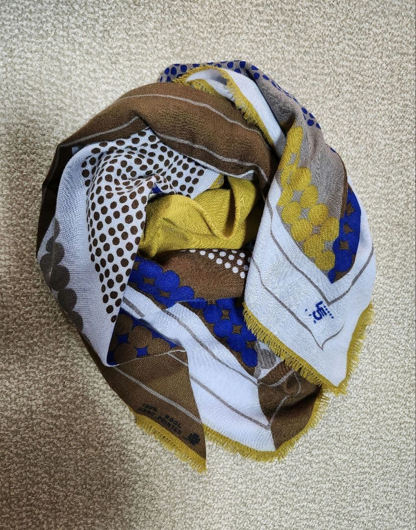 45rのストール ウール100%