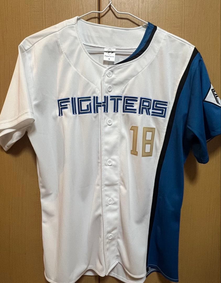 北海道日本ハムファイターズ　レプリカユニフォーム　ホーム　S 山﨑福也　山崎福也