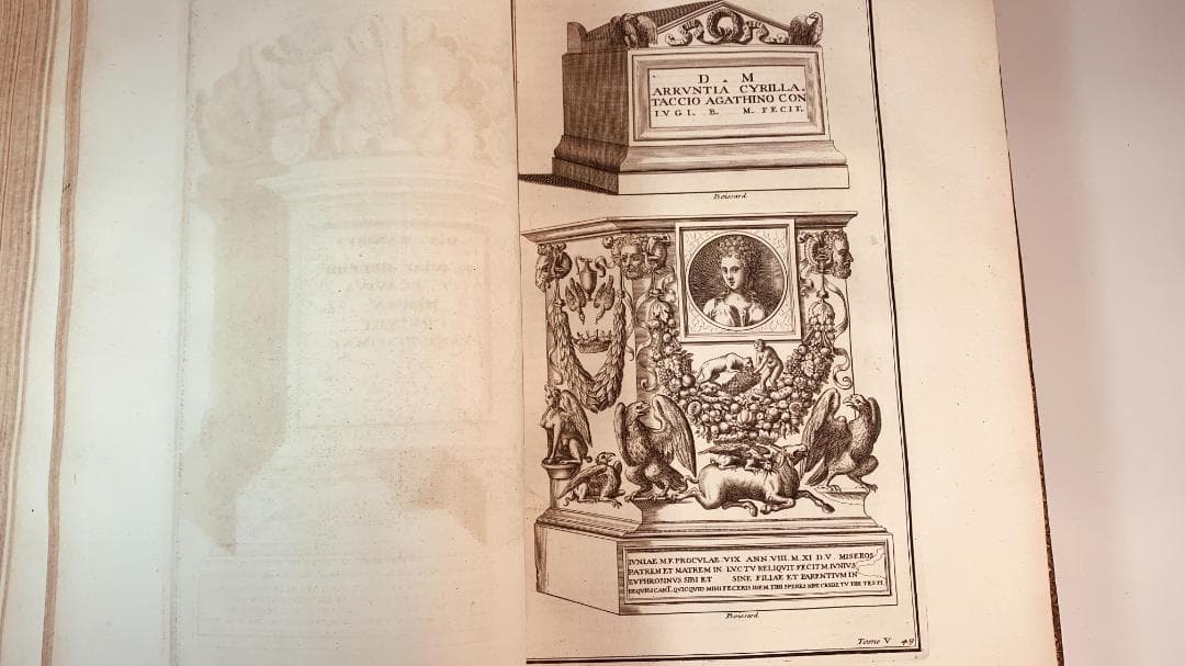 1719年に出版された「図解された古代」第5巻