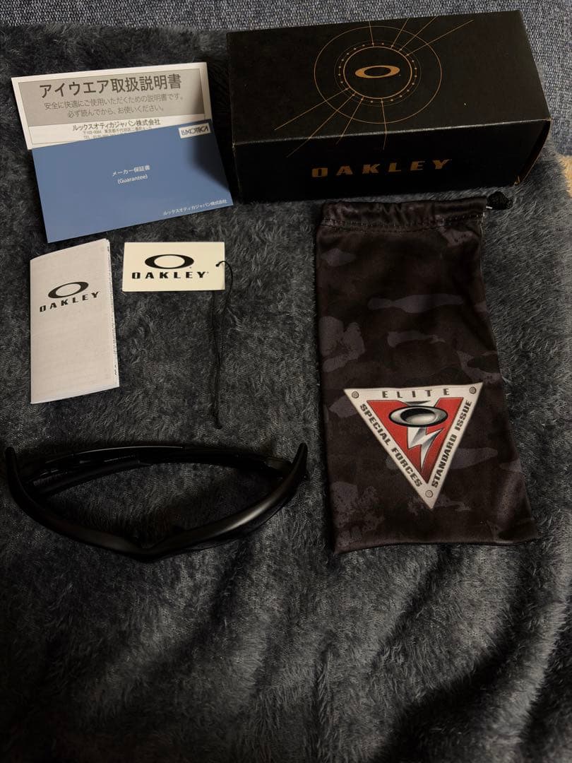 Oakley straight jacket ストレートジャケット io着用