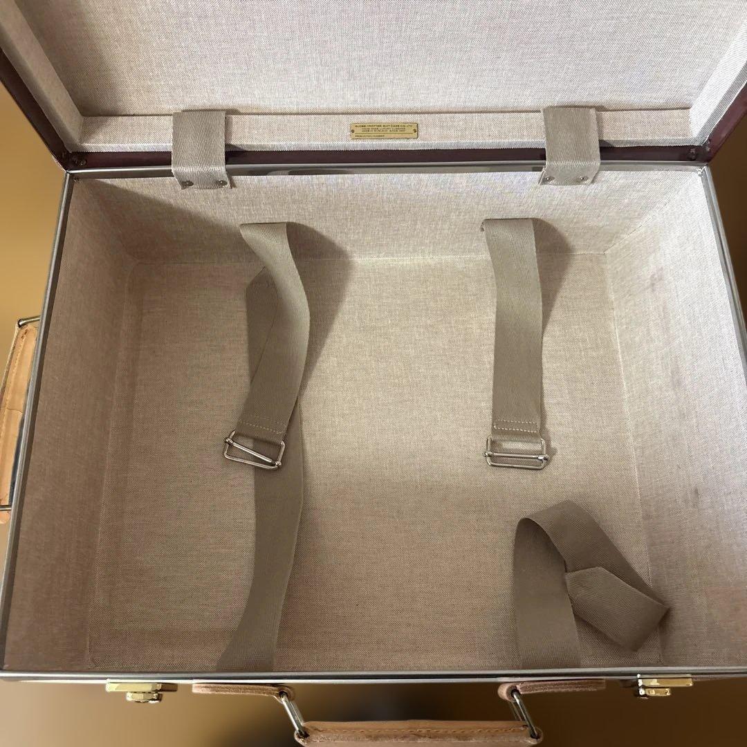 グローブトロッターキャリーバッグ