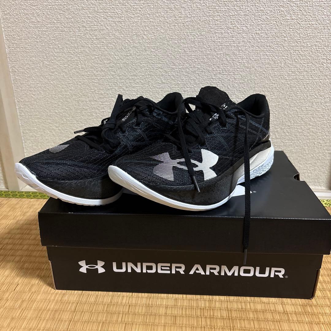 スパイク・シューズ UA U Velociti Elite 2