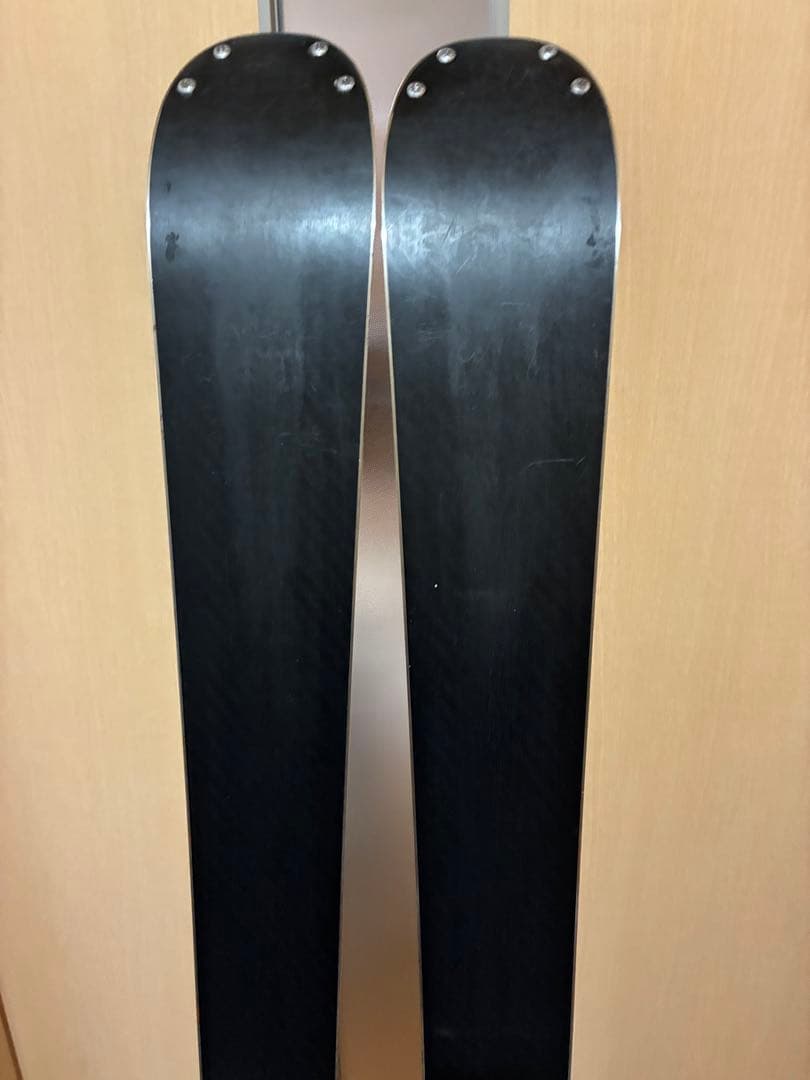 期間限定値下げ！ATOMIC NOMAD SMOKE 157cm