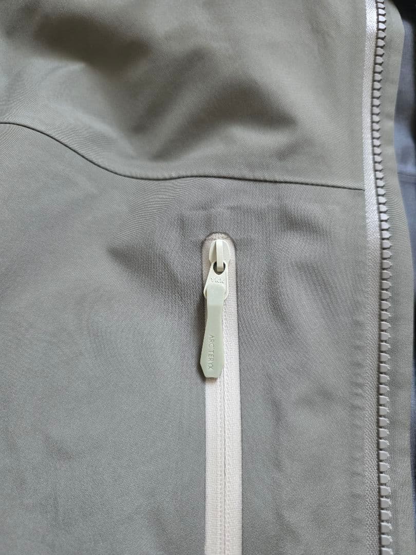 トップス ARC'TERYX ALPHA SV JACKET