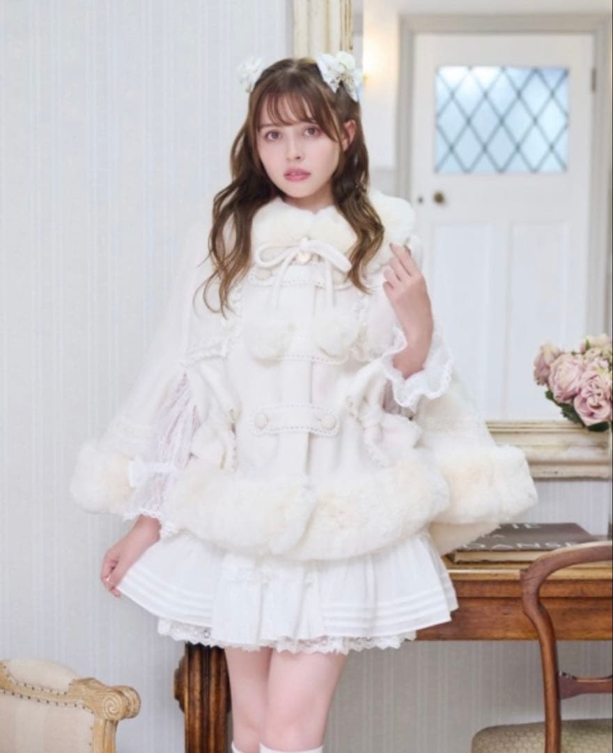 LIZLISA シャギーツインリボンポンチョ ホワイト