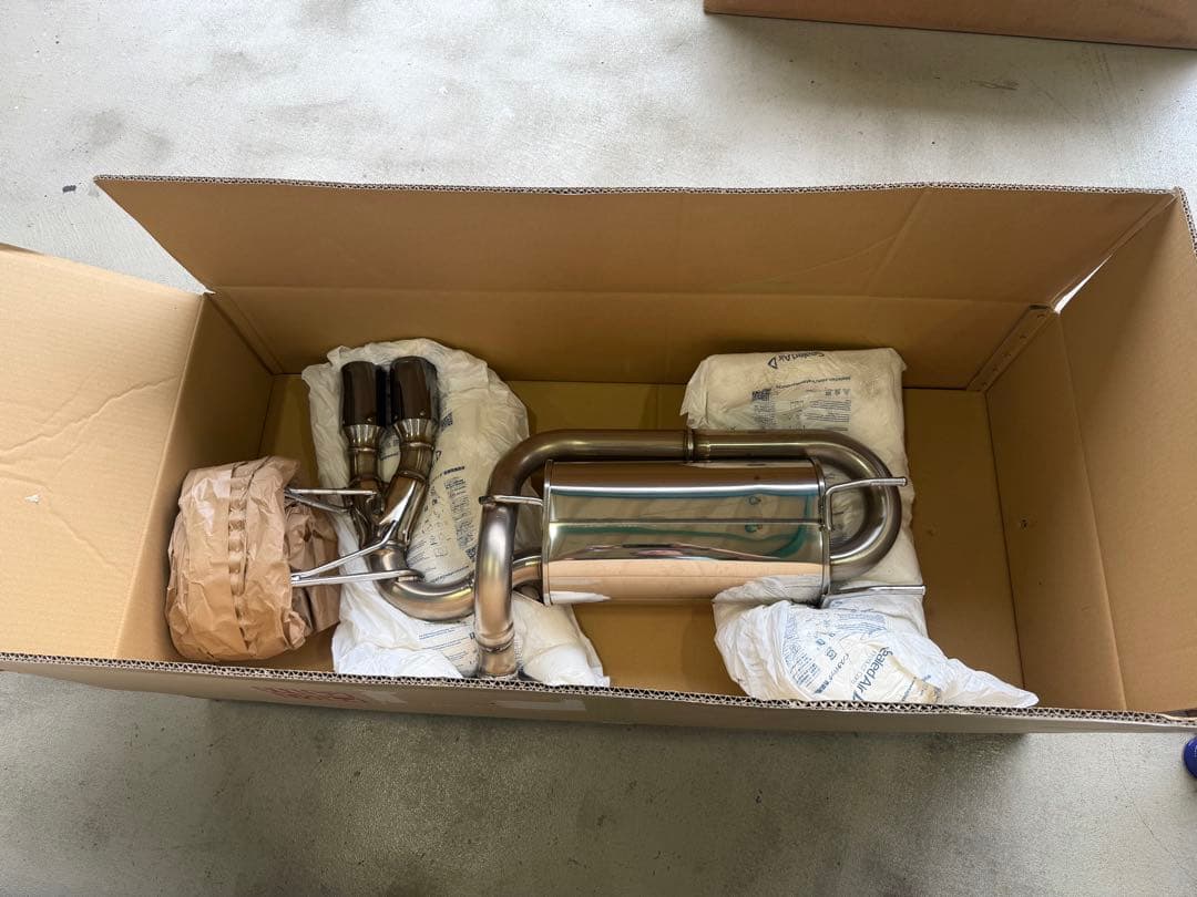 【NDロードスター】　HKS マフラー LEGAMAX Premium