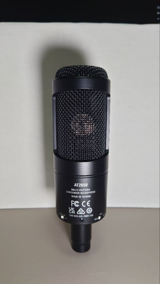 オーディオテクニカ　コンデンサーマイク　AT2050（オマケ付き）