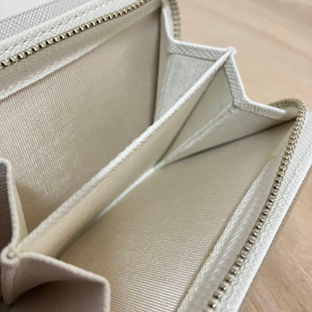 極美品✨agnes b. ✨YW11-01✨レディース ✨二つ折り財布✨ベージュ