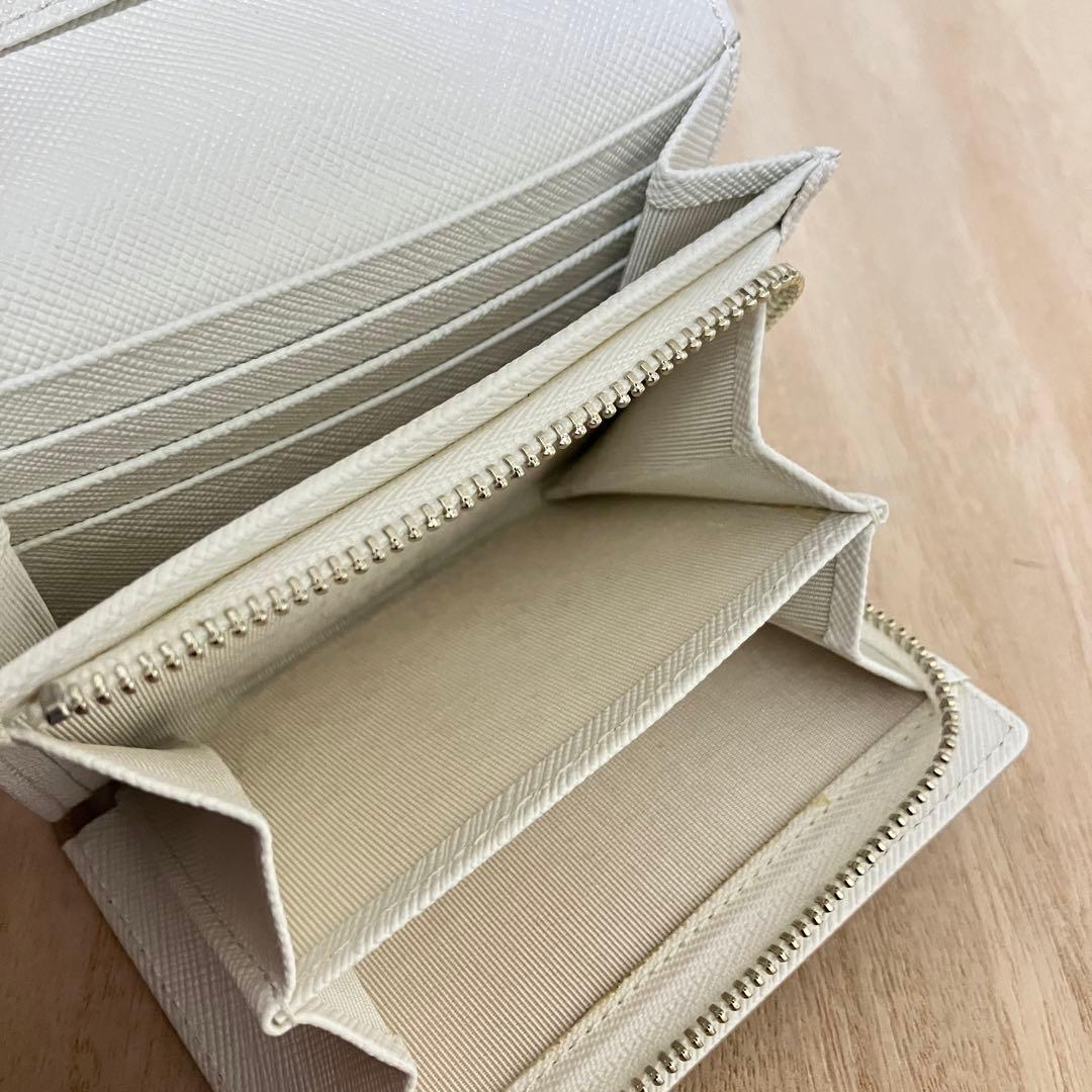 極美品✨agnes b. ✨YW11-01✨レディース ✨二つ折り財布✨ベージュ