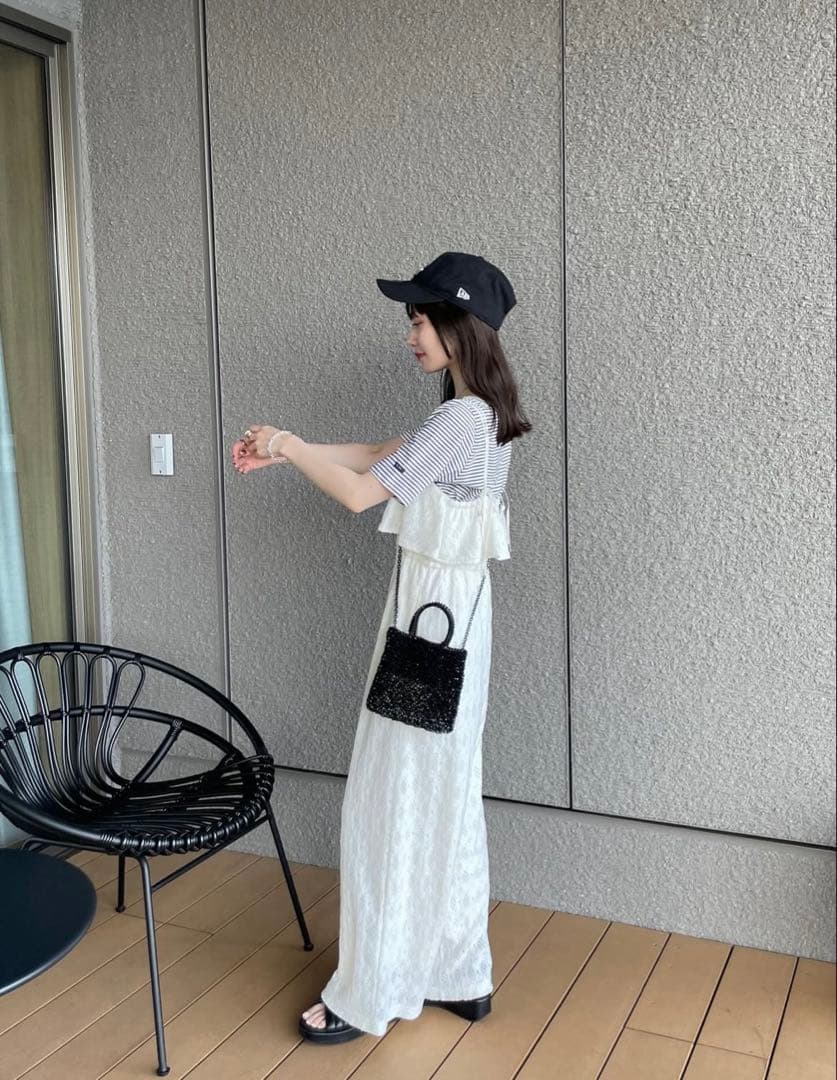 今だけ値下げ　hinari 総レースキャミロンパース アイボリー